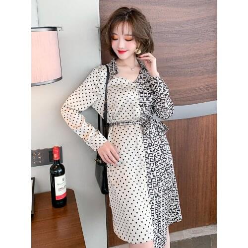Wave point stitching geometric printing belt irregular shirt dress womens wear 2021 Spring new