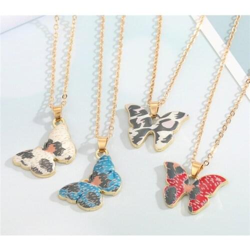 1PC Bohemia Metal Painted Butterfly Pendant Necklaces For Women New Fashion Colorful Butterfly Animals Necklace Jewelry N243