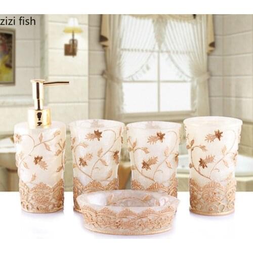 Five-piece Bathroom European Style Home Use Bathroom Accessories Silver Lotion Bottle Mouthwash Cup Toothbrush Storage Rack