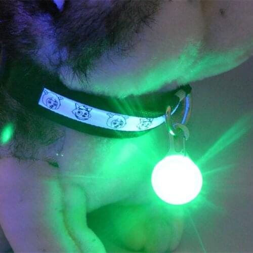 New LED pet luminous pendant, outdoor travel dog safety anti-lost spherical pendant