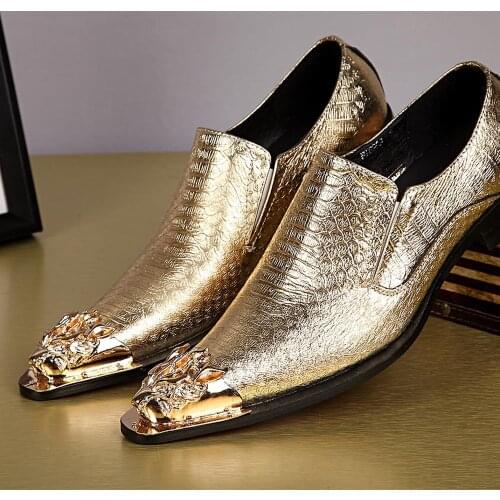 Christia Bella Fashion Metal Carving Pointed Toe Men Dress Shoes Real Leather Man Business Shoes Office Formal Golden Male Shoes