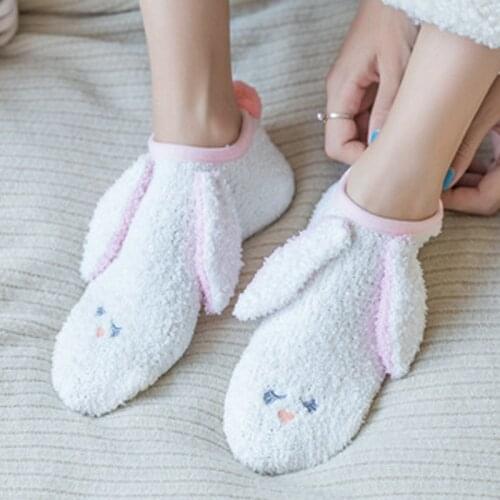 Animal Female Socks Slippers Lovely Warm Fluffy Women Home Slippers Non-Slip Soft Sole Winter Socks Slippers with Fur