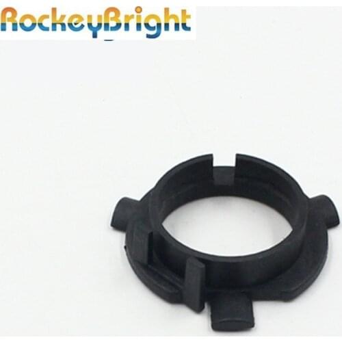 LED H7 Bulb Holder Adapter for KIA K3 Mitsubishi Outlander LED headlight Base H7 adapter for Hyundai Santa Fe Veloster