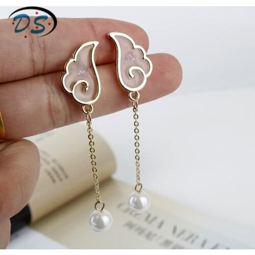 Dongsheng jewelry Animation Card Captor Sakura Angel Wings Drop Earring for Woman Long Earrings Tassels Chain brinco