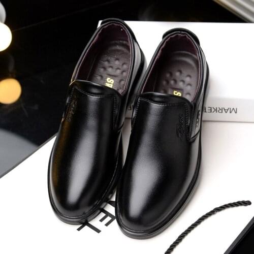 Patent Leather Men Casual Shoes Brand 2020 Italian Men Loafers Moccasins Breathable Slip on Black Driving Shoes Plus Size 38-44