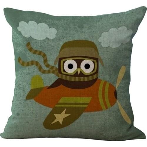 The Owl On The Plane Of The Green Scarf Pillow Massager Decorative Pillows Fiber Cute Enjoyment Home Decor Kids Toy