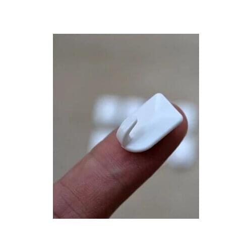 2017 Creative Strengthen small plastic sticky hook extra small strong viscose non-trace hanging hook mini ornaments hook