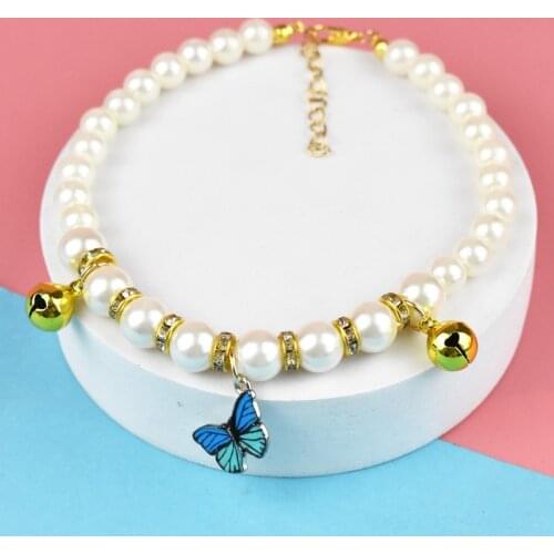 Luxury Cat Collar Imitation Pearl Necklace Crystal Pet Collar Wedding Neck Chain for Cats Pets Jewelry Dog Accessories Butterfly