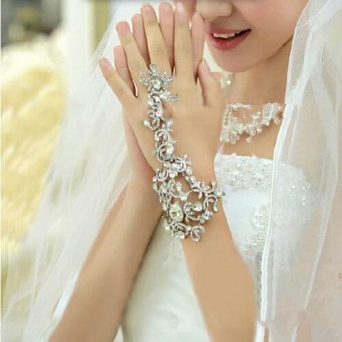 The new bridal wedding dress accessories chain bracelet bridal rhinestone jewelry bridemaid hand accessories bracelets & bangles