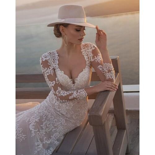 Gorgeous Nude Lining Long Sleeves Lace Zipper And Buttons Women Mermaid Wedding Dresses Bridal Gowns 2021
