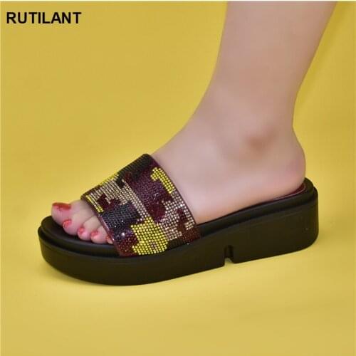 Latest African Women Wedding Shoes Decorated with Rhinestone Summer Shoes Nigerian Style Shoes Casual and Comfortable Sandals