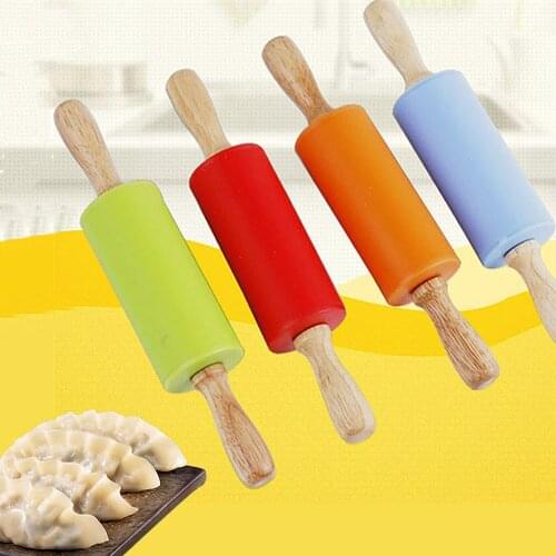 Non-Stick Soild Wooden Handle Silicone Rolling Pin Pastry Dough Flour Roller Household Kitchen Baking Cooking Gadgets