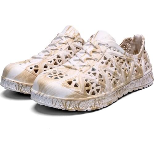 2021 Summer Mens And Womens Outdoor Sandals Slippers Home Garden Kitchen Bathroom Beach Wear Resistant EVA Flat Thickness