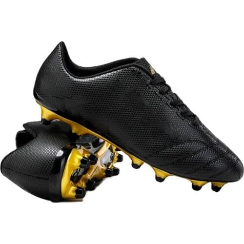 Wholesale high quality new childrens and adult football shoes mens low top spiked rubber grass sneaker