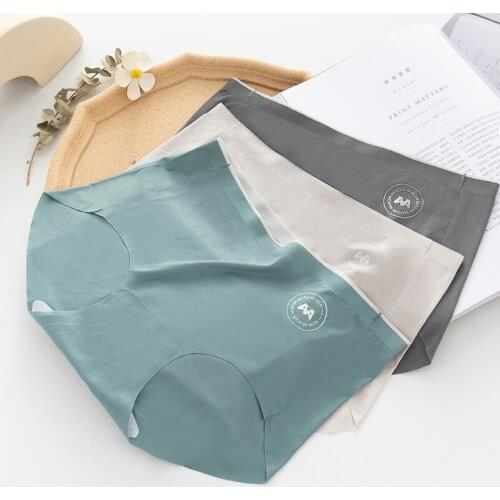 Women Ice silk sexy seamless panties bikini cute strawberry loli intimates accessories girl cotton plus size satin briefs sets