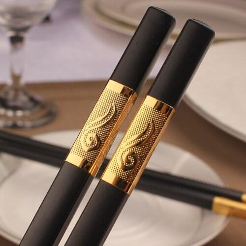 Chinese Chopstick Rest Black Gold Silver Pillow Shape Chopsticks Holder Korean Chop Stick Frame Kitchen Accessories Xmas 2pcs