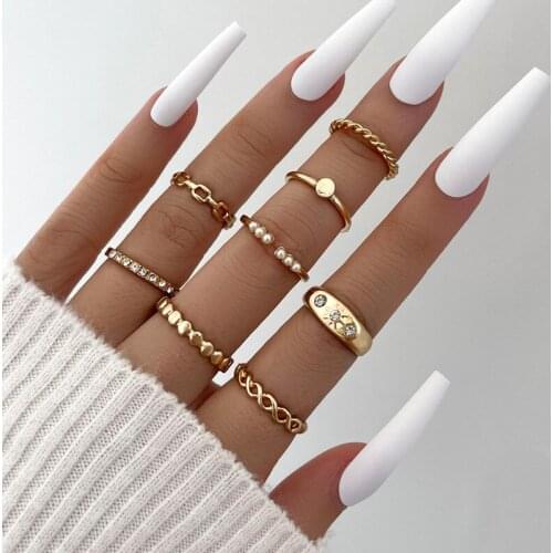 Fashion Gold Pearl Rings for Women Sweet Geometric Simple Finger Rings Party Wedding Jewelry Gifts