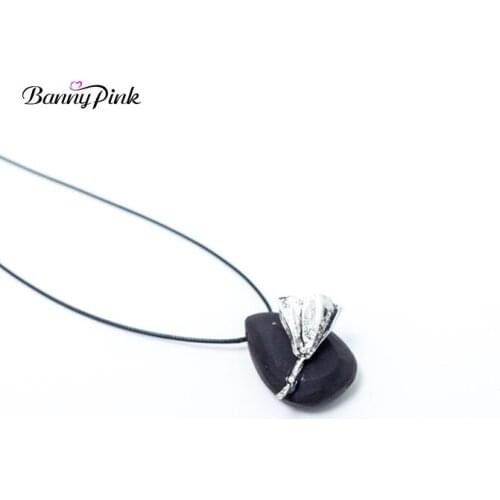 Banny Pink Reborn Sandalwood Pendant Ethnic Alloy Flower Inset Wooden Necklace For Women Vintage Rope Chain Necklace Colliers