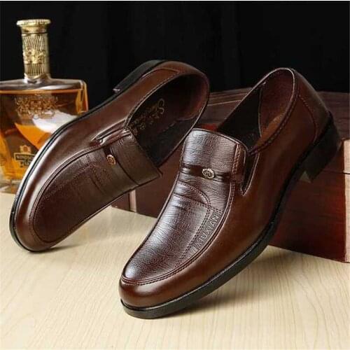 2020 Men Dress Shoes Men Formal Shoes Leather Luxury Fashion Wedding Shoes Men Business Casual Oxford Party office shoes new