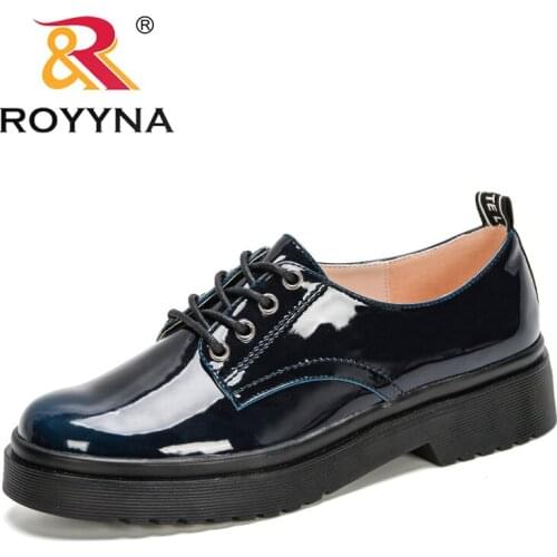 ROYYNA 2020 New Designers Patent Leather Women Pumps Lace Up Chunky Heels Shoes Fashion Round Toe Shoes Ladies Office Footwear