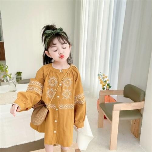 2021 Spring Girl Retro Embroidery Dress Ethnic Lace Collar Loose Buttoned Lantern Sleeve Dress Kids Dresses for Girls 2-7 Years