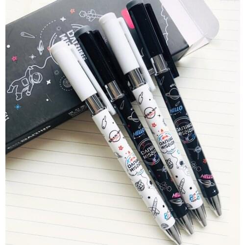 2X Creative Astronaut Moon Walkers Gel Pen School Stationery 0.38mm Black Ink