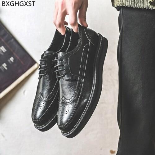 Brown Brogues Man Shoes High Quality Designer Casual Business Shoes Men Luxury Brand Mens Wedding Dress Shoes Zapatos De Hombre