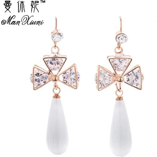 Manxiuni boucle d'oreille Long earrings Natural White Opal Earrings For Women Vintage Flower Drop Beads Fashion Jewelry