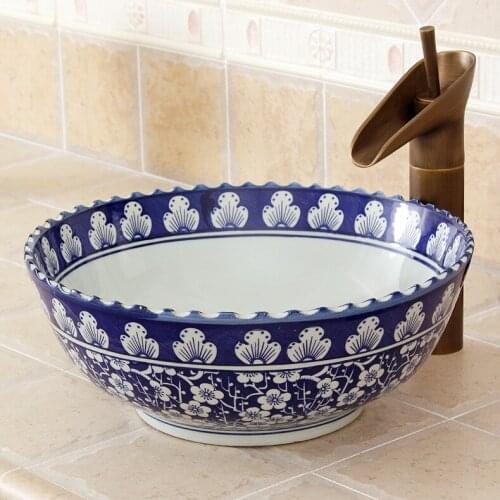 Blue and white Jingdezhen factory directly art hand painted ceramic wash basin bathroom ceramic sinks
