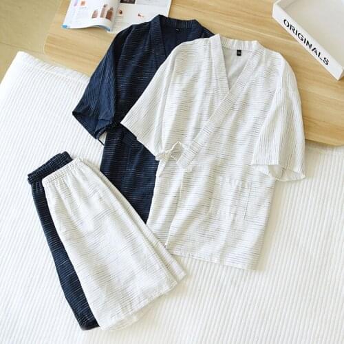 Mens Pajamas Japanese Style Kimono Cardigan Sleepwear New Cotton Short Sleeve Loose Yukata Fashion Leisure Couple Pajamas 2021