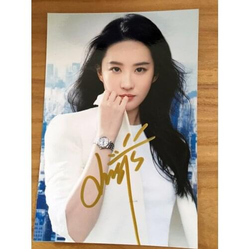 Hand signed Liu Yifei Crystal Liu autographed photo 4*6 free ship 04202102