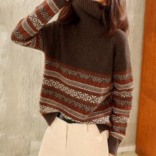 Autumn and Winter Turtleneck Sweater Women Loose Pullover Retro Cardigan Jacquard Thickened Bottoming Sweater