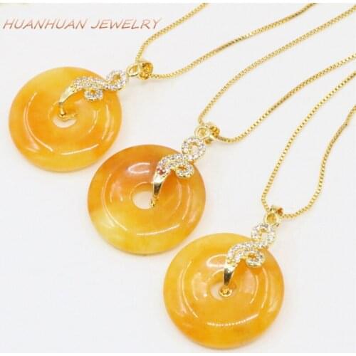 Yellow Chain Stone Pendant Natural Jades Chalcedony 25mm Circle Round Reiki Pendulum Pendants Amulet Zircon Inlay Jewelry B3352