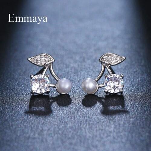 Emmaya New Arrival Fascinating Leaf Modelling White Color Cubic Zircon Earring Shiny Pearl For Women Adorable Jewelry