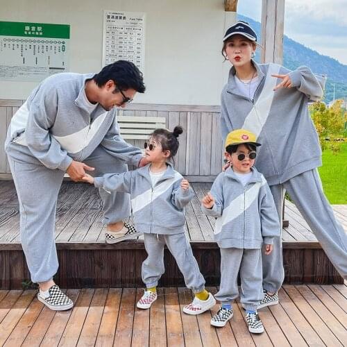 Matching Family Outfits Sweatshirt Sports Suit Autumn Long Sleeve Father and Mother Daughter Son Clothes Zip Sweatshirt Jacket