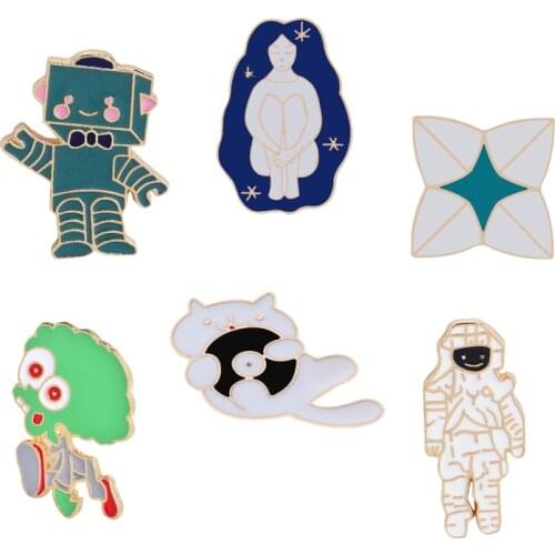 Fashion Universe Brooches Astronaut Robot Girl Cat Alien Enamel Badge Lapel Pin Women Men Girl Bag Clothes Button Brooch Jewelry