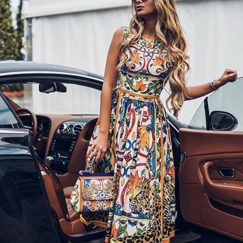 Flroal Printed Sleeveless Casual Dress O Neck High Waist Midi Dress Streetwea Vintage Fashion Vocation Style Womens Dress Robe