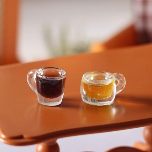 10Pcs/Set Dollhouse Mini Stout Beer Mug Drinks Model Props Accessories Goblet Model Foods for Dolls House Accessories Hot Sale