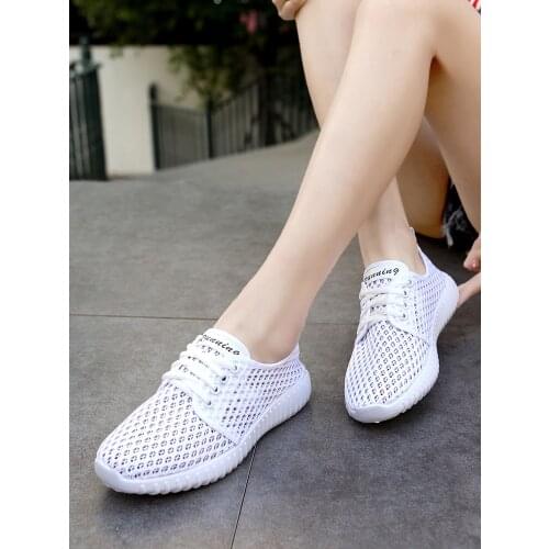 Casual Mesh Shoes Female Summer Net Shoes Flat Openwork Sports Shoes Breathable Mesh Comfortable Wild Breathable Sneakers Shoes