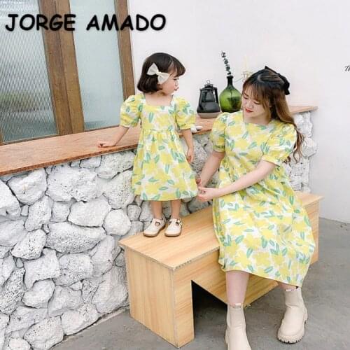 2021 Hot Sale New Summer Family Matching Dress Yellow Green Print Short Sleeves Dress Sundress Mum Daughter Matches Suit E3015