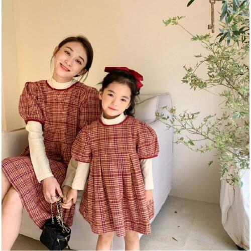 Parent-child Wear 2021 Autumn And Winter New Girls Plaid Dress Korean Version Of The Small Fragrance Puff Sleeve Skirt