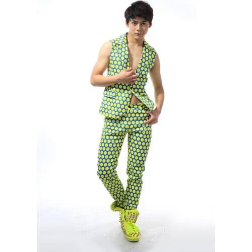 Mens Personality Yellow Dots Slim Suit Vest Pants Costumes Nightclub Male Singer Stage Dancer Performance accessory