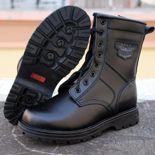 2018 Winter new genuine mens high-top wool blast boots outdoor genuine leather thermal snow military hook boots military boots