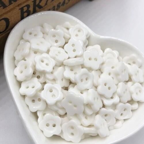Free Shipping 100pcs White 2-Holes Resin Button Fit Sewing Or Scrapbook 12mm PT44