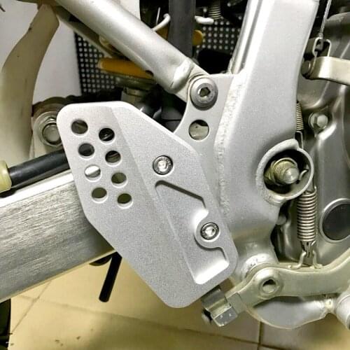 Rear brake pump protection for Honda XR250/XR250BAJA/XR250Motard 1995-2007