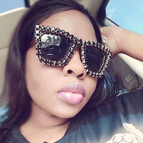 Unique Full Crystal Frame Cat Eye Sunglasses For Women Luxury Brand Round Black Clear Rhinestones Sun Glasses Female Cool Shades