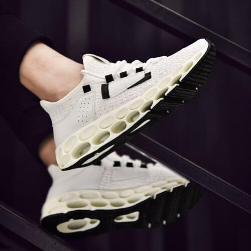 Sandalias shoe man safety 2020 summer breathable Light Fashion men breathabl Mens new Shoes Men on casual comfortable mens mesh