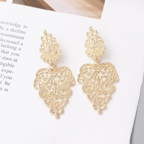 Retro Hollow Bohemian Fashion Leaf Pendant Earrings for Women Simple Alloy Flower Brincos Long Jewelry Accessories Girl Gift