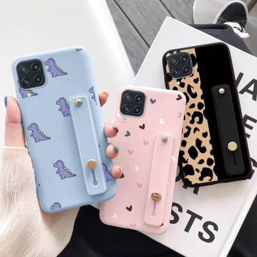 For Samsung Galaxy M32 Case Silicone Wrist Strap Holder Back Cover For Samsung M 32 GalaxyM32 Leopard Flower Soft TPU Case Funda