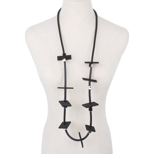 YD&YDBZ Stereoscopic Foam Long Necklace Ladies Exaggeration Rubber Rope Chain Necklaces Punk Metal Pendant Jewelry Accessories